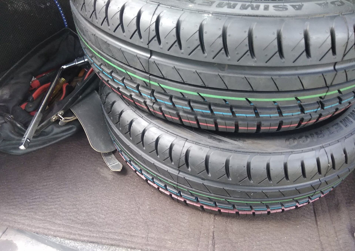 Купить летние шины VIATTI Strada Asimmetrico V-130 205/55R16 91 V, цены в  Сочи — интернет-магазин VIRBACauto